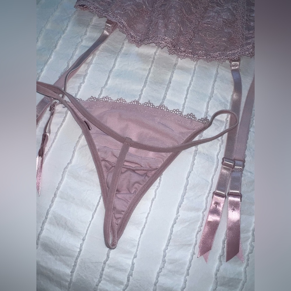 NWOT Adore Me Pink Lace Bustier set - Picture 7 of 11